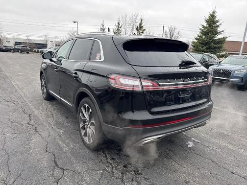 INFINITE BLACK MET CC 2023 Lincoln Nautilus RESERVE