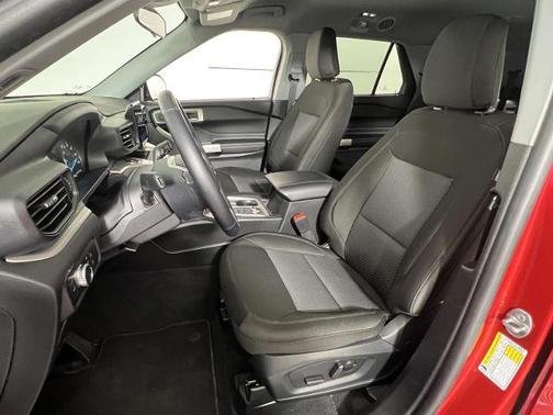 RAPID RED MET TINTED CC 2022 Ford Explorer XLT