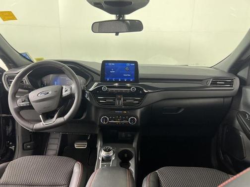 AGATE BLACK METALLIC 2024 Ford Escape ST-LINE