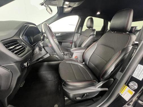 AGATE BLACK METALLIC 2024 Ford Escape ST-LINE