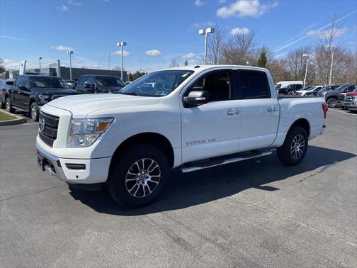 2020 Nissan Titan SV