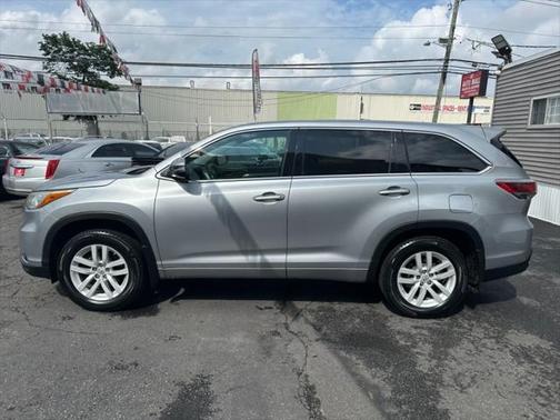 2015 Toyota Highlander LE Plus