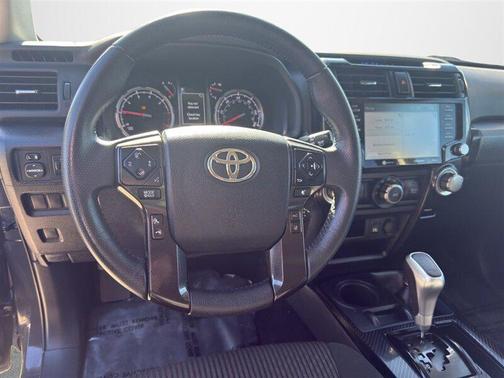 2024 Toyota 4Runner TRD Off Road