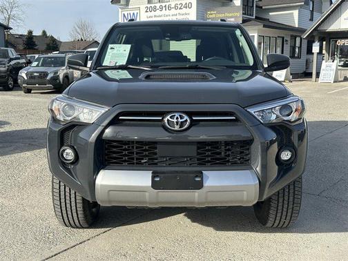 2024 Toyota 4Runner TRD Off Road