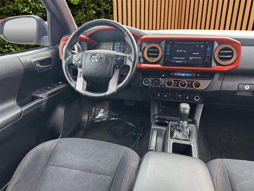 2016 Toyota Tacoma TRD Sport