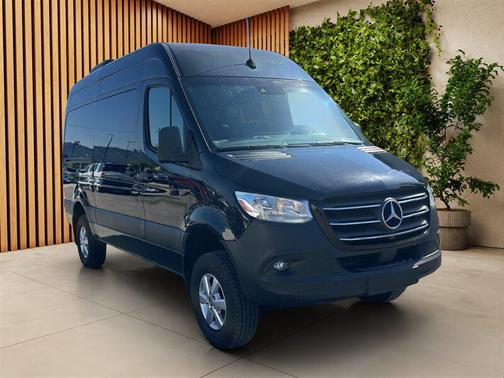 Black 2019 Mercedes-Benz Sprinter 2500 High Roof