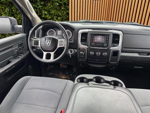 2021 RAM 1500 Classic SLT