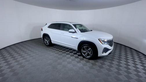 2024 Volkswagen Atlas Cross Sport 2.0T SEL