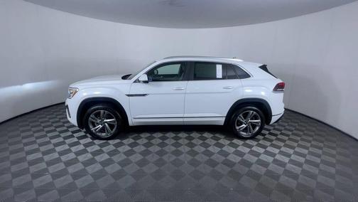 2024 Volkswagen Atlas Cross Sport 2.0T SEL