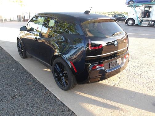 Imperial Blue Metallic w/Frozen Gray Accent 2019 BMW i3 120Ah w/Range Extender