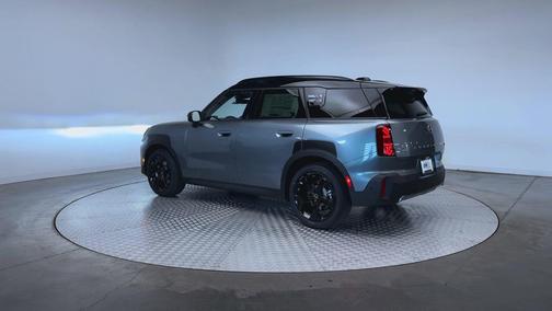 Smokey Green Metallic 2026 MINI Countryman Cooper S ALL4