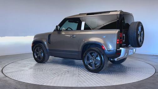 2025 Land Rover Defender 90 P300 S