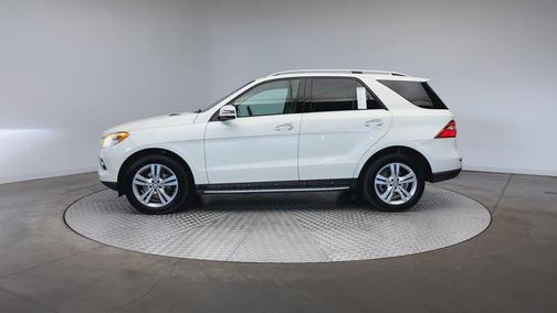 Arctic White 2013 Mercedes-Benz M-Class 4MATIC