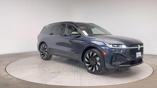 2024 Lincoln Nautilus Black Label