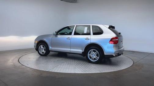 2010 Porsche Cayenne Cayenne