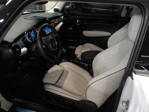 Nanuq White Metallic 2024 MINI Hardtop Cooper S