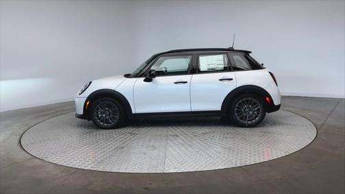 2025 MINI Hardtop Cooper