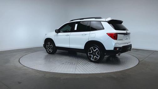 Platinum White Pearl 2022 Honda Passport AWD Elite