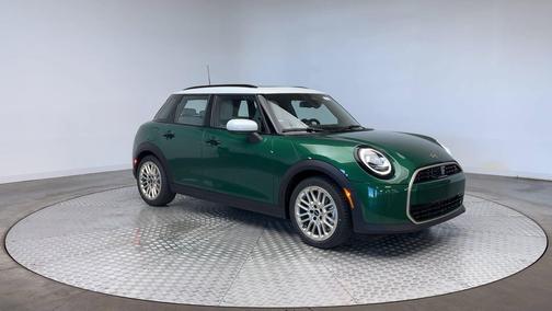 British Racing Green IV Metallic 2026 MINI Hardtop Cooper S