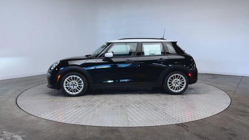 2026 MINI Hardtop Cooper