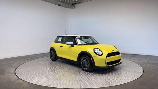 2025 MINI Hardtop Cooper