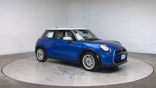 2025 MINI Hardtop Cooper