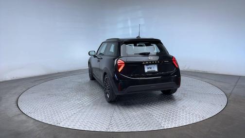 Midnight Black II Metallic 2025 MINI Hardtop Cooper S
