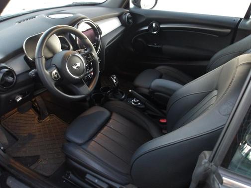 Midnight Black II 2024 MINI Convertible Cooper