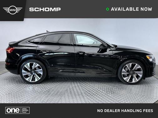 2024 Audi Q8 e-tron Prestige