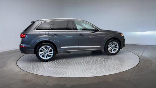 2020 Audi Q7 55 Premium