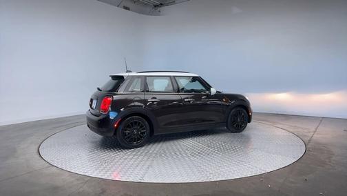 2016 MINI Hardtop Cooper