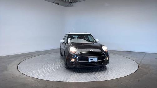 2016 MINI Hardtop Cooper