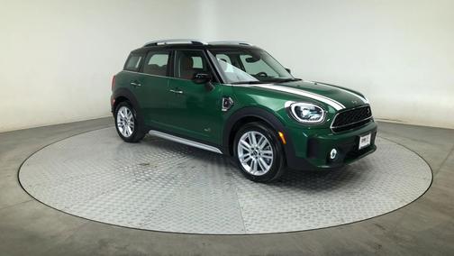 British Racing Green IV Metallic 2023 MINI Countryman Cooper S ALL4