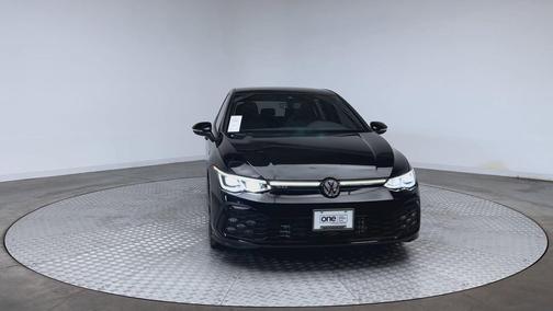2022 Volkswagen Golf GTI 2.0T SE DSG
