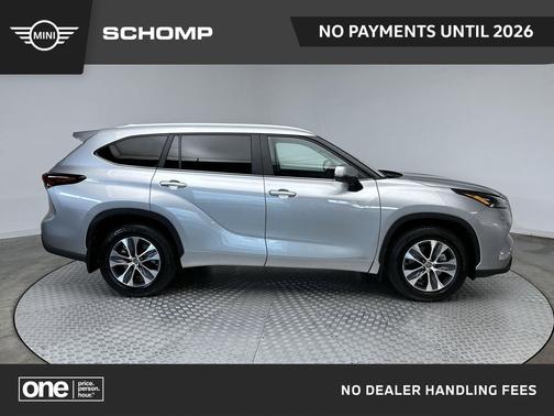 2024 Toyota Highlander Hybrid XLE