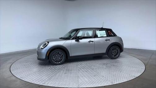 2025 MINI Hardtop Cooper