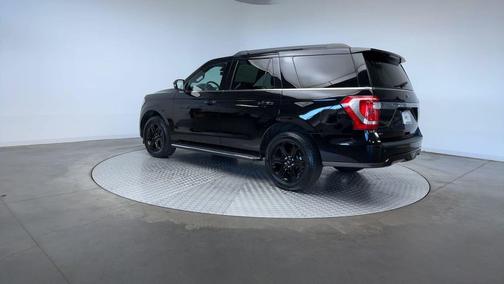 AGATE BLACK METALLIC 2021 Ford Expedition XLT