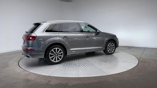 2017 Audi Q7 3.0T Premium
