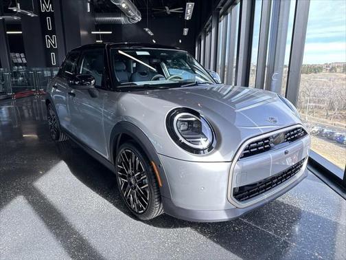 2025 MINI Hardtop Cooper