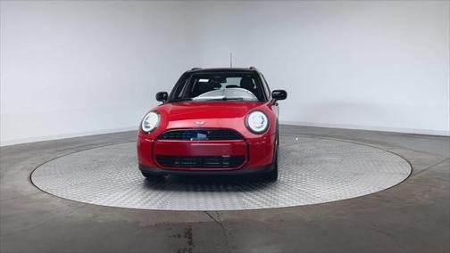 2025 MINI Hardtop Cooper