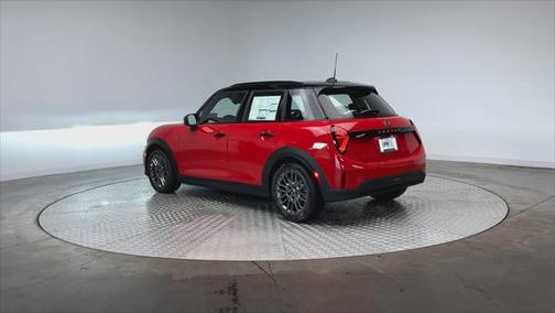 2025 MINI Hardtop Cooper