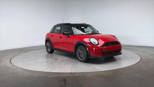 2025 MINI Hardtop Cooper
