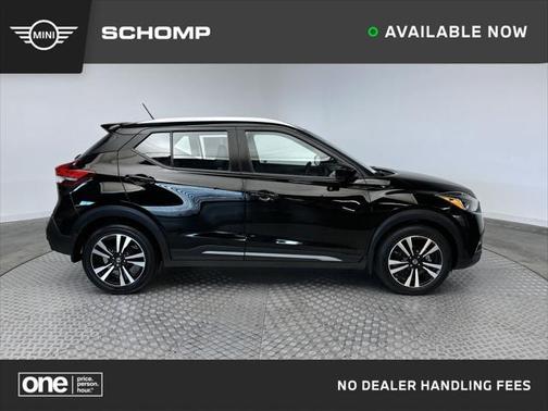 2020 Nissan Kicks SR