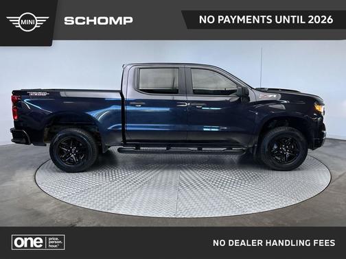 2022 Chevrolet Silverado 1500 Custom Trail Boss