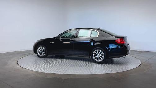 2009 INFINITI G37x Base