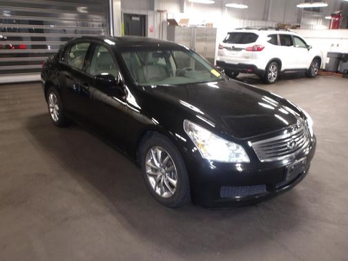 2009 INFINITI G37x Base
