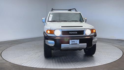 2014 Toyota FJ Cruiser Base