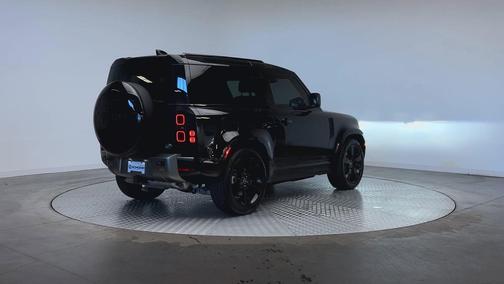 2021 Land Rover Defender 90 X-Dynamic S