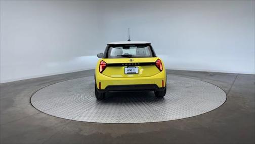 2025 MINI Hardtop Cooper