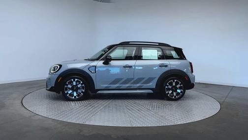 Momentum Grey 2024 MINI Countryman Cooper S